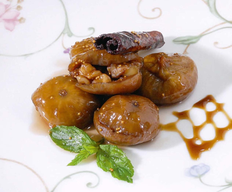 Fig Dessert with Walnut